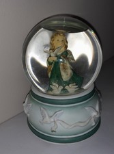 GOEBEL SCHNEEKUGEL - SPIELUHR ENGEL - 14cm HOCH - GRÜN