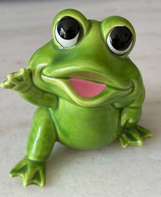 Vintage Norcrest Japan Ceramic Frog Figurine A512 Big Googly Eyes Waving Kitsch