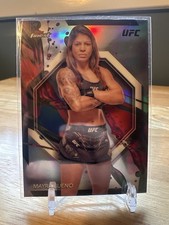 2024 Topps Finest UFC Mayra Bueno Common Refractor