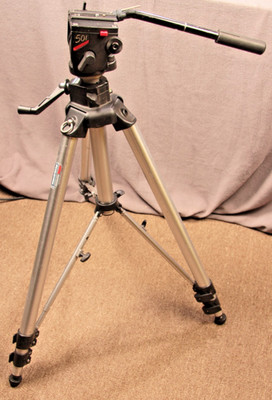 Manfrotto 475 Tripod with 501 Fluid Head