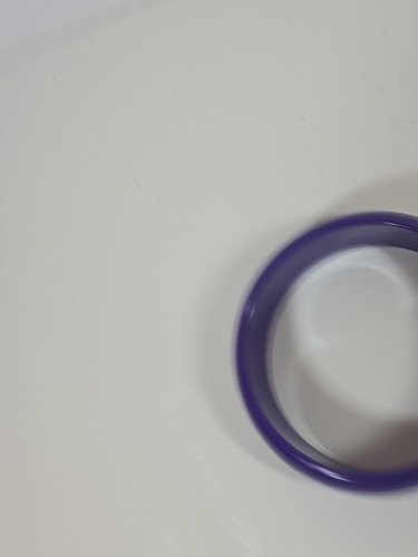 Vintage Purple Lucite Plastic Chunky Statement Bangle Bracelet MOD - Picture 2 of 8