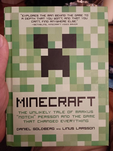 Minecraft: Unlikely Tale Of Markus Notch & Creeper Diaries, 2-book lot - Imagen 4 de 7