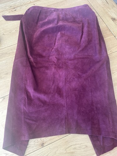 Genuine Leather- Burgundy Wrap Over Split Front Suede Skirt By ASOS- Size 12 - Picture 7 of 11