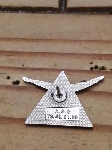 Pin's Pins Pin Enamel@ MARIELLE GOITSCHEL skieuse Village "Val D'Isère" - Picture 4 of 4