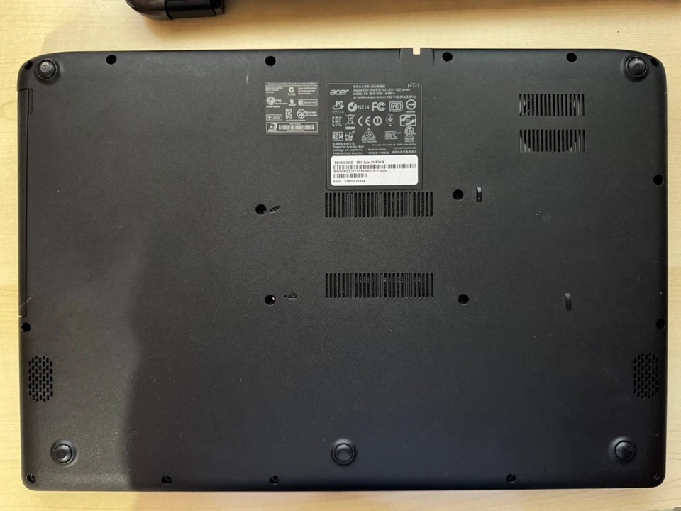 PC Notebook Acer 8gb ram/512gb hdd CON CUSTODIA - Immagine 2 di 4