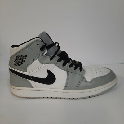 シューズ(男性用) Nike Air Jordan 1 Black and Smoke Grey Amazon.com | Nike Men's Air Jordan 1 High OG Shoes, Black