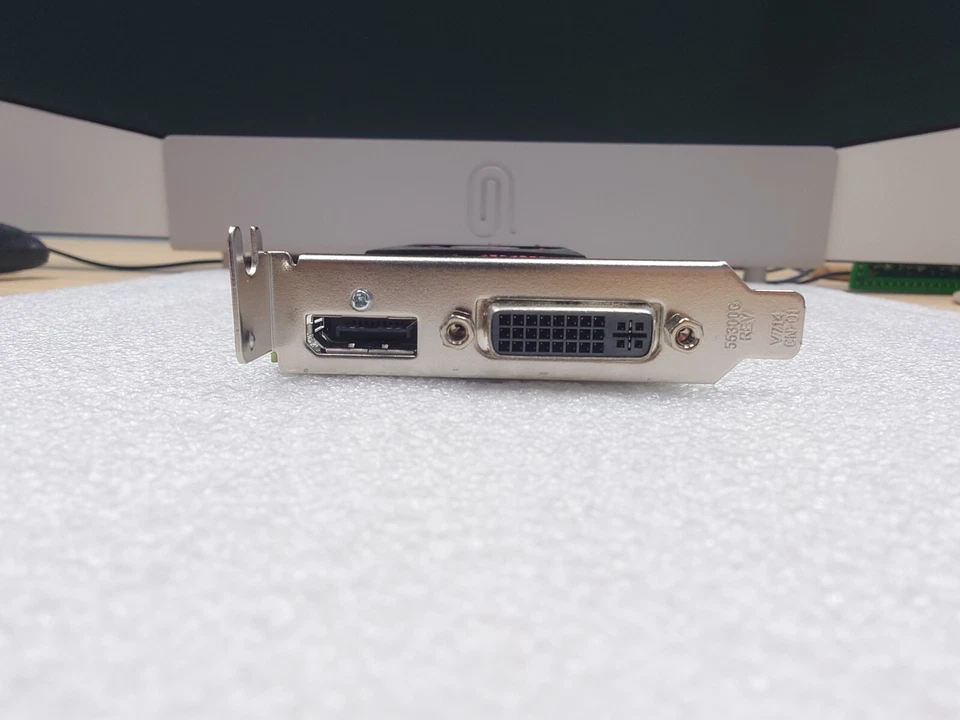 AMD Radeon R5 240 1GB 0F9P1R DVI-I DisplayPort Low Profile - Image 3 of 4