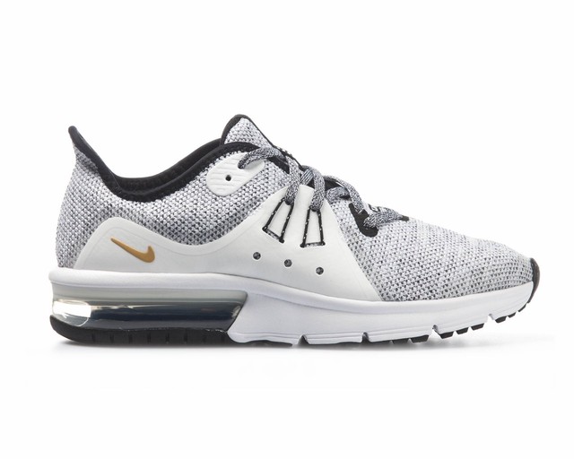 boys nike trainer sale