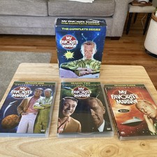 My Favorite Martian: the Complete Series (DVD) 15 Disc BOX SET 1960s SCI FI SHOW My Favorite Martian: the Complete Series (DVD) 15 Disc BOX SET 1960s SCI FI SHOW
