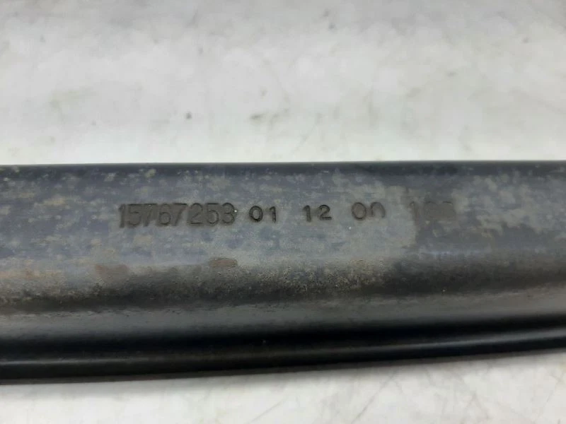 Brazo de control inferior trasero 00-10 CHEVROLET SUBURBAN 1500 15286145 Foto 3 de 4