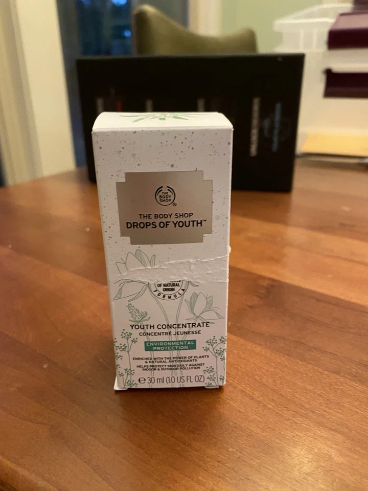 The Body Shop Drops of Youth Youth Concentrado 30 ml o 1 fl oz NUEVO EN CAJA NUEVO Foto 2 de 4