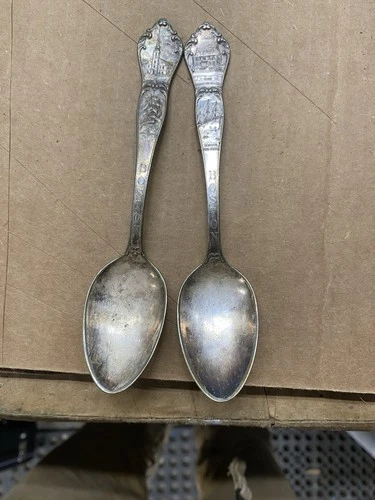 Set Of 2 Reed And Barton Silver Commemorative BOSTON spoons. Vintage