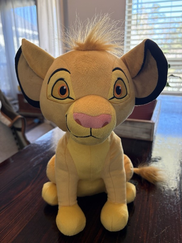 Disney Just Play Simba 13" Plush Sitting Cub Lion King Stuffed Animal Toy