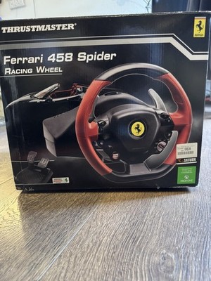 Thrustmaster Ferrari 458 Spider Rennlenkrad Xbox One mit Pedalen