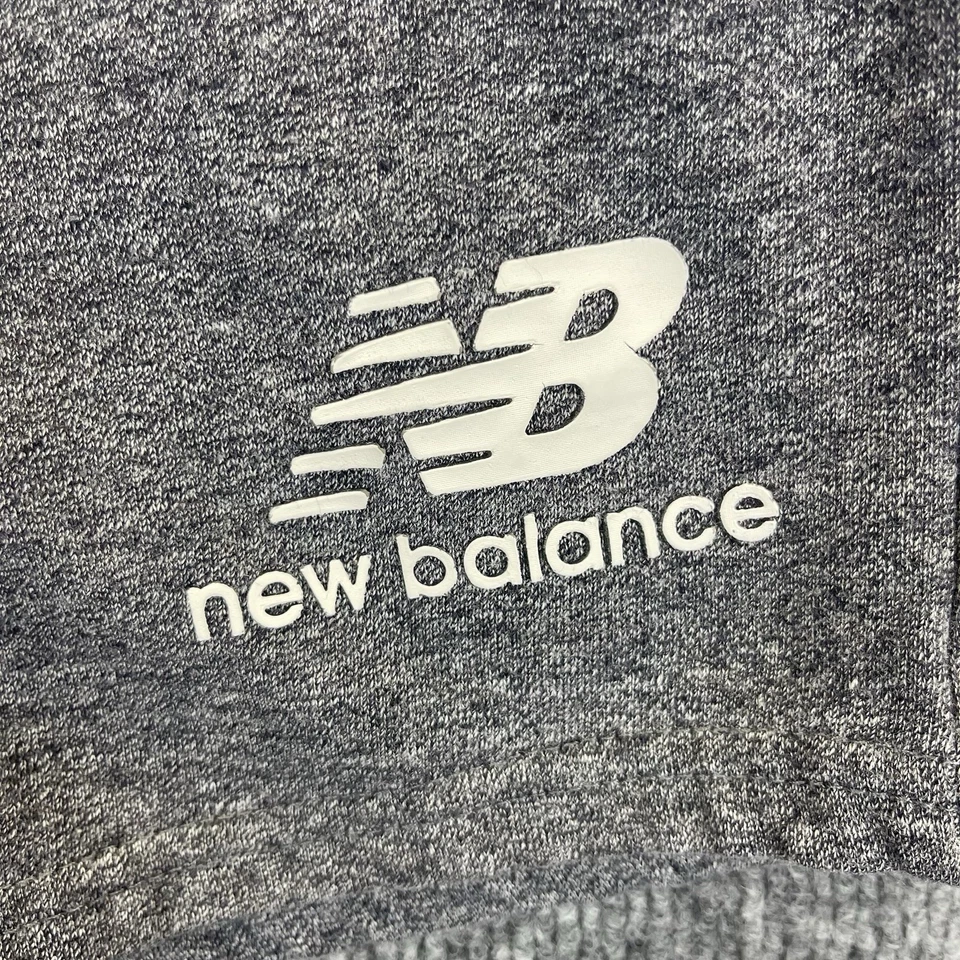 New Balance Shorts Boy's Size Youth 14-16 Gray Logo Sweat Shorts Running - Image 2 of 4