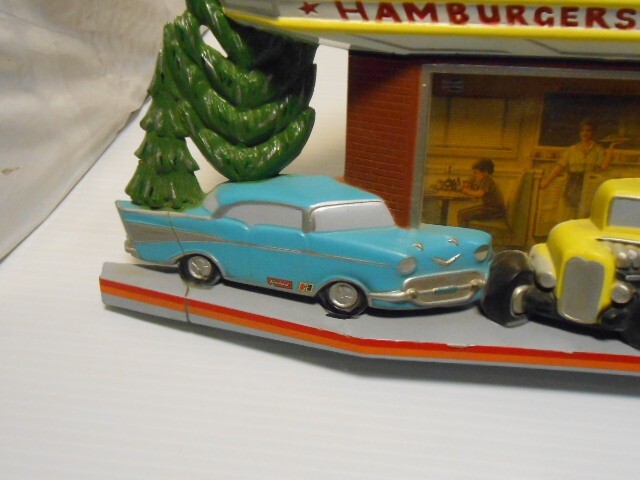Vintage CUSTOM New Haven Quartz Family Drive-In Diner Wall Clock
