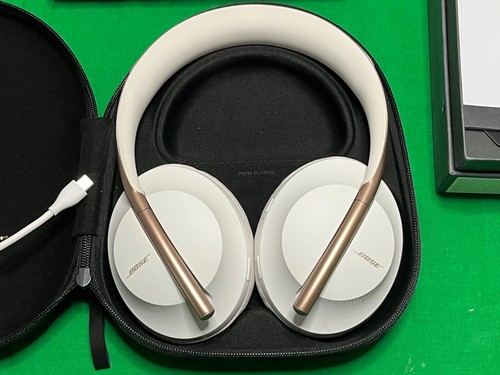 Bose NC700 LIMITED - Soapstone Limited Edition - Sehr Gut - Bild 4 von 11