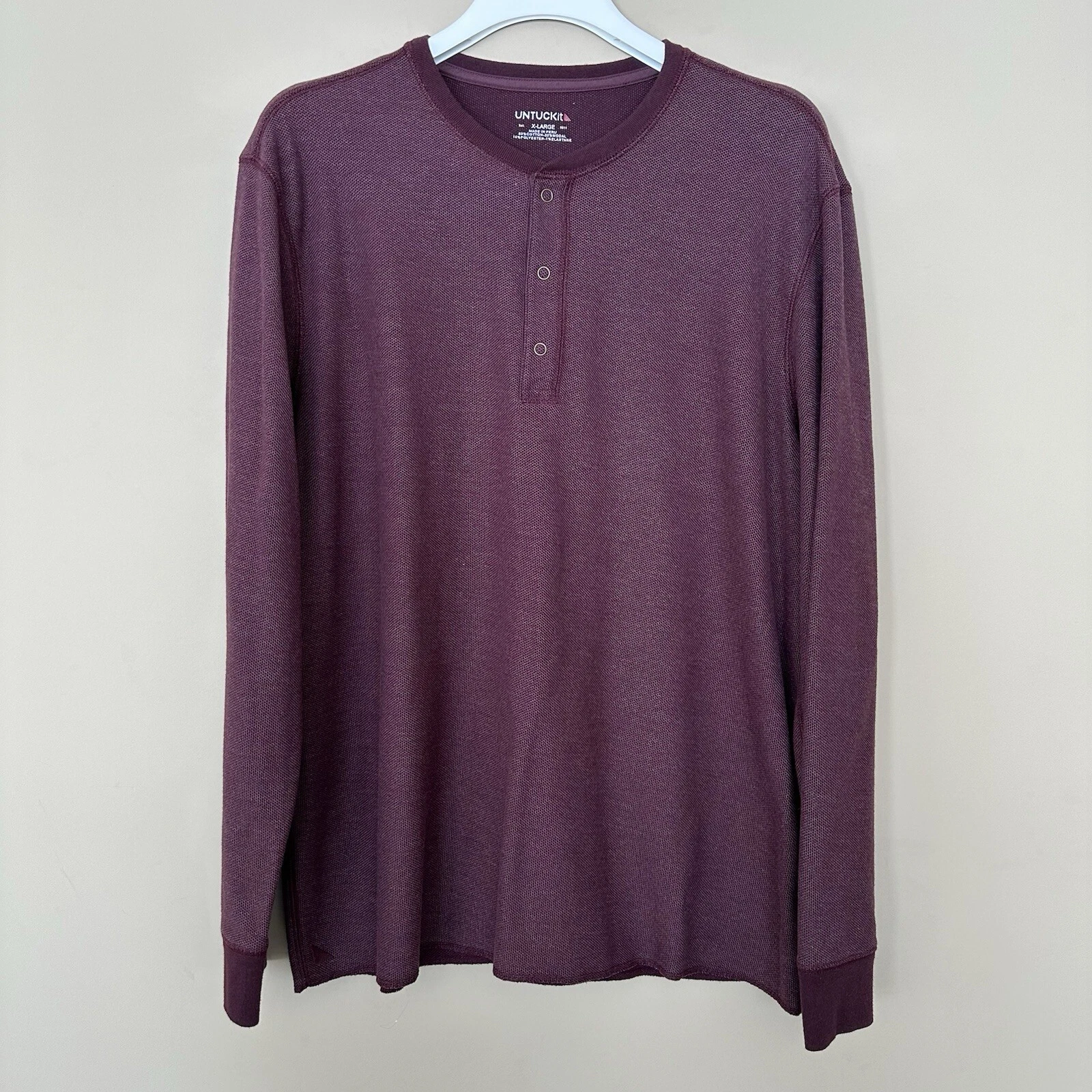 Untuckit Men XL Thermal Long Sleeve Henley Shirt Burgundy Outdoor Hiking Shrock