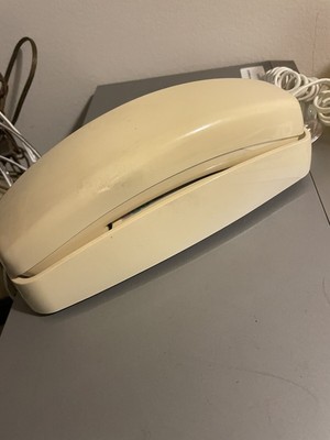 Vintage At&T Trimline 230 Push Button Wall Telephone Cream Color 1980's Corded 