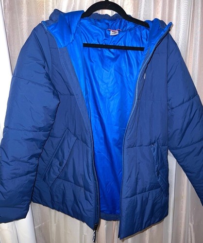 REI CO.OP XL KIDS BLUE PUFF JACKET WITH HOOD - Picture 3 of 10