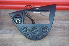 2000-2004 Ford Focus Temperature Climate Control With Radio Dash Bezel - Black 2000-2004 Ford Focus Temperature Climate Control With Radio Dash Bezel - Black
