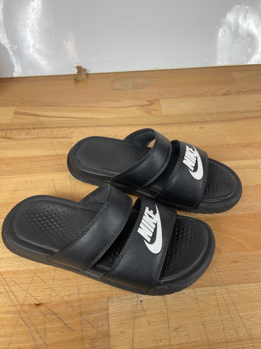 lebron 16s watch the throne