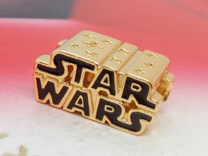 Authentic Exclusive Authentic Pandora Pandora Star Wars Logo Gold Plated Charm 769247C01