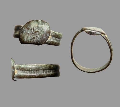 Islamic Bronze Pilgrimage Ring Madina Devotional Type Mamluk Ayyubid Period