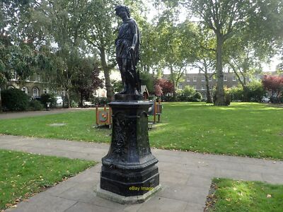 Foto 6x4 Albert Gardens, Stepney Das hat nichts mit dem Albert zu tun um 2021