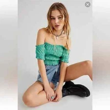 Free People Fp One Cheri Top Smocked Cropped Off The Shoulder Blouse Large L NWT