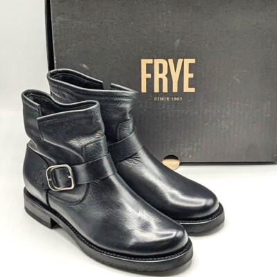 FRYE  Veronica Bootie  Women s Oiled Leather Waterproof Boot (Black/Silver) NEW