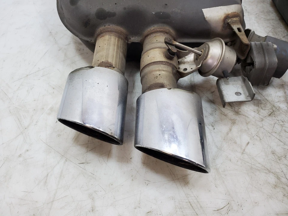 ✅ 11-15 Juego de silenciadores de escape trasero izquierdo derecho BMW F01 F02 Alpina B7 B7L N63 OEM Foto 3 de 4