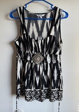 Women’s Tops