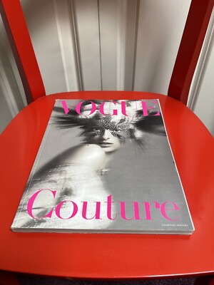 VOGUE ITALIA Mar, '02 N.619/Purple Fashion Magazine/Vogue | eBay