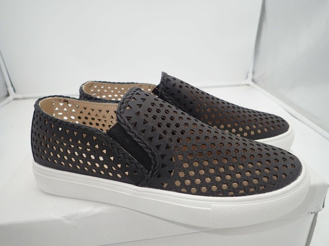 report slip on sneakers