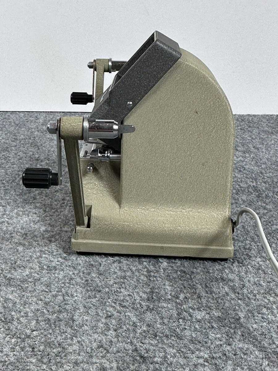 Vintage Minette S-1 8mm Film Viewer Editor with Original Box Vintage Minette S-1 8mm Film Viewer Editor with Original Box