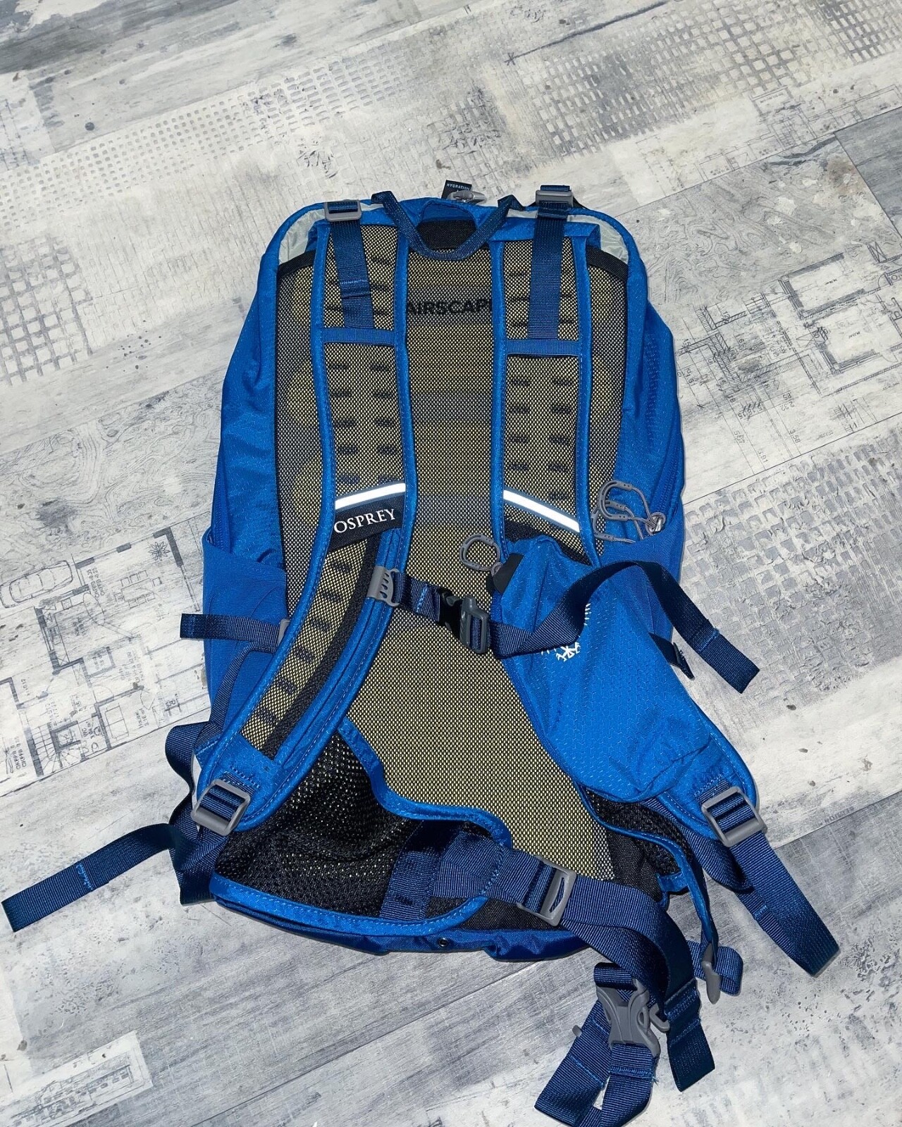 Osprey Escapist 18L Backpack eBay