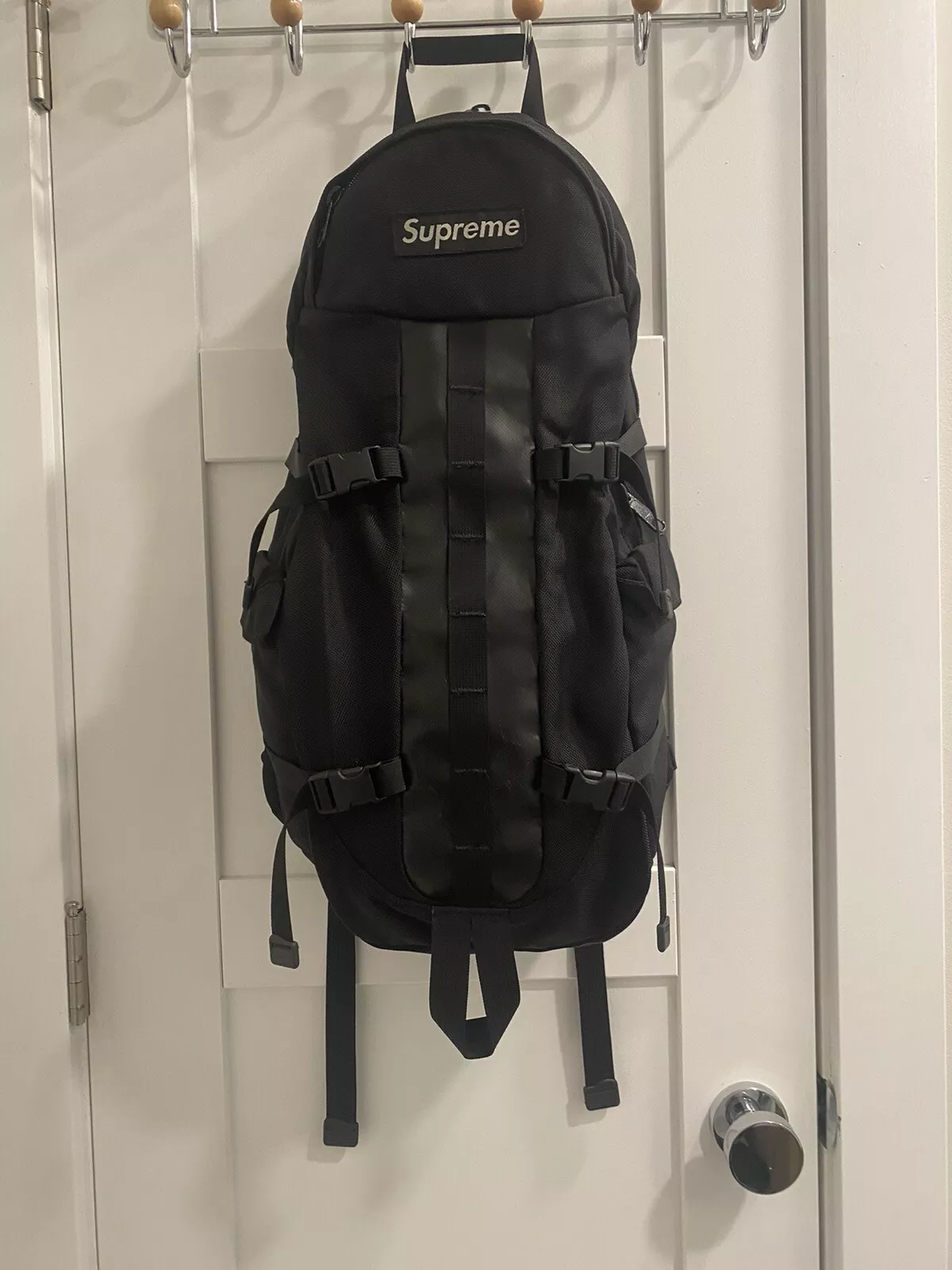 Sac à dos vintage Supreme 2001, Travis Scott Stussy Futura gomme magicien sabot prune