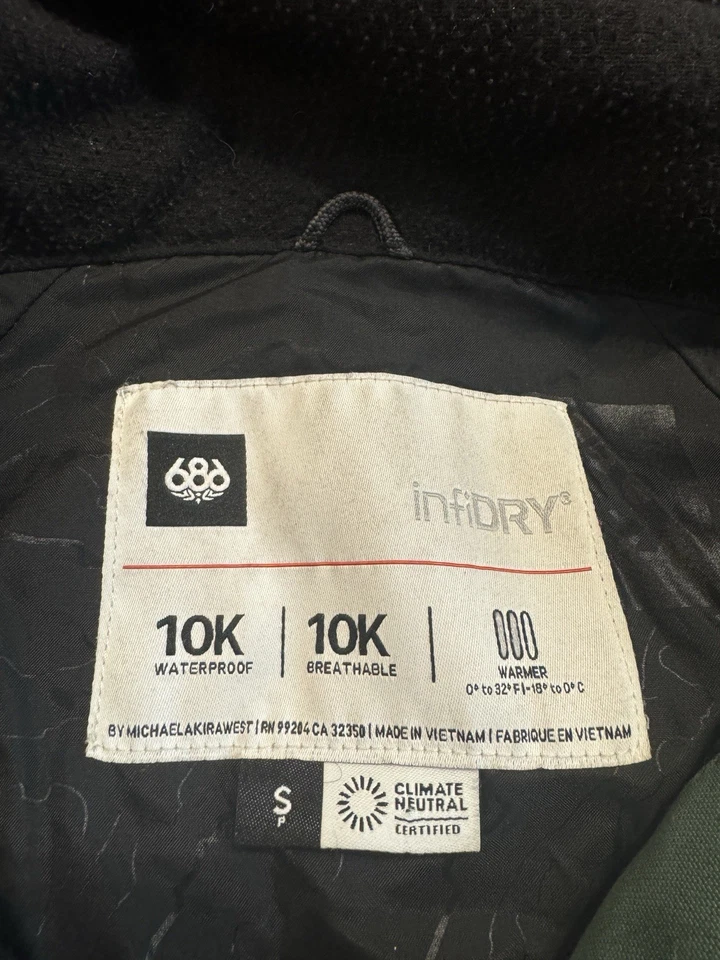 Chaqueta aislante Upton Anorak 686 para mujer snowboard esquí talla S Foto 3 de 4