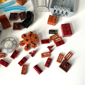 Lego Star Wars Millennium Falcon (4504)  Rare Pieces from set