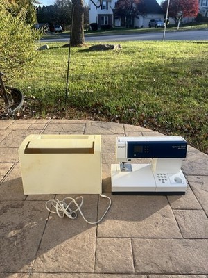 PFAFF tiptronic 2020 Sewing Machine Missing Foot Pedal. -Tested