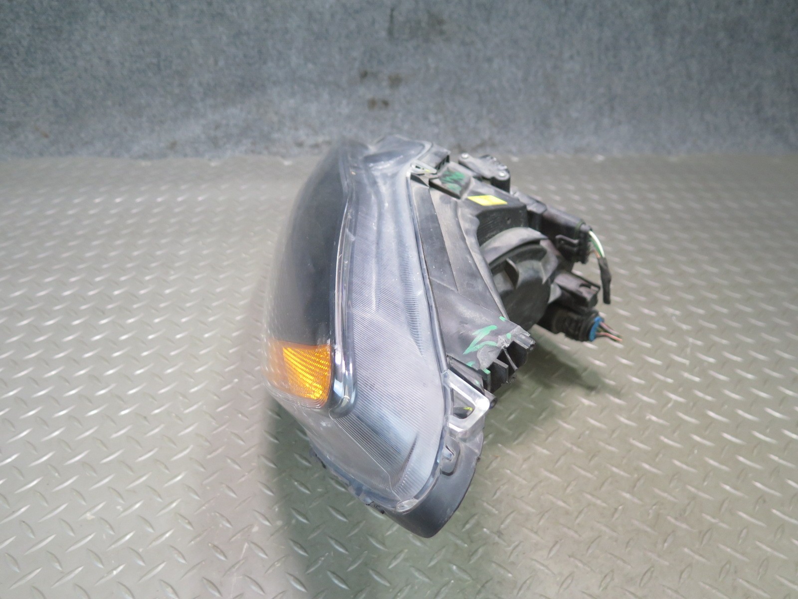 2008-2012 MASERATI GRANTURISMO M145 FRONT LEFT XENON HEADLIGHT LAMP DAMAGED