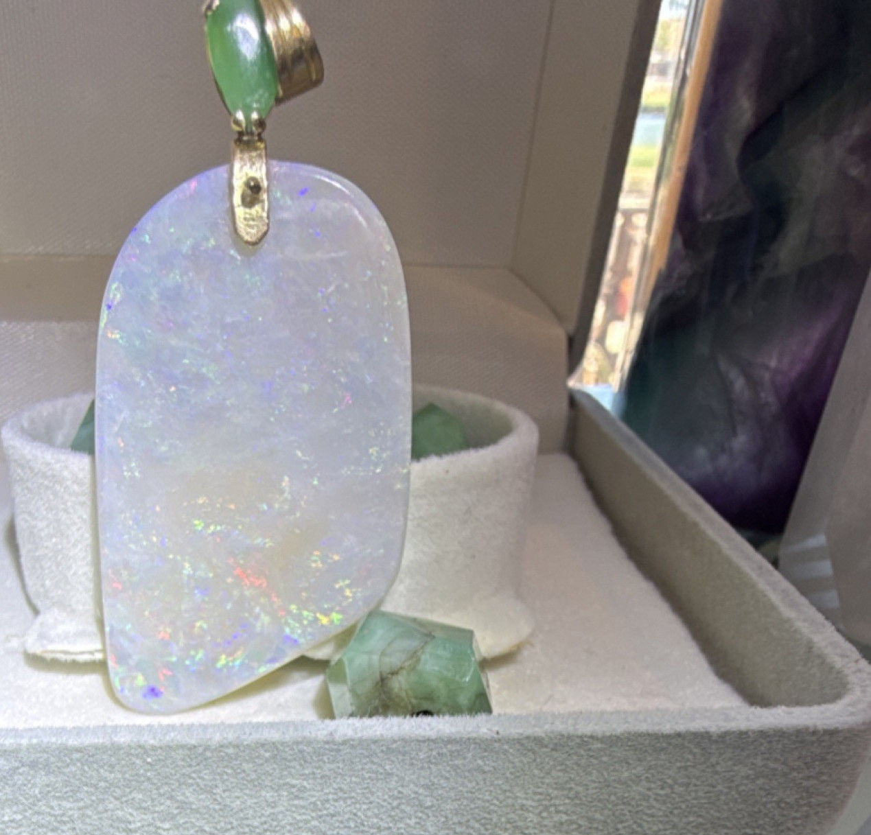 Australian Opal Pendant 14k Yellow Gold 585 White Green Charm