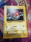 Voltorb 67/102 LP Base Set Unlimited Pokemon TCG