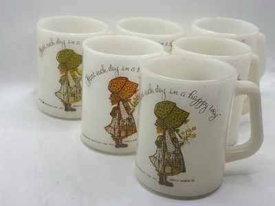 Holly Hobbie Vintage 1972 Federal Milk Glass Mug American Greeting Corp (6 Pack)