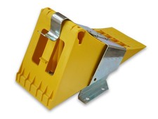 Unterlegkeil Hemmschuh E36 mit Gleitschutz + Halterung LKW 3,5t DIN 76051-E36