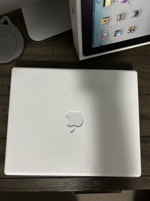 iBook G4 12-inch 本体 Apple iBook G4 12