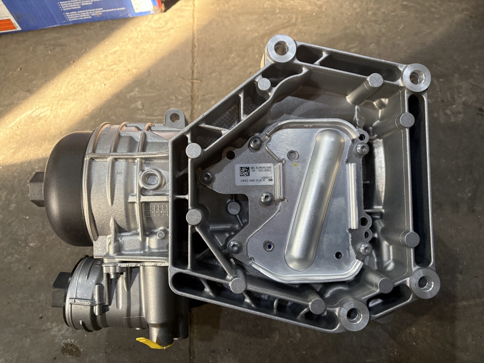 A4730904452 - Genuine Detroit Diesel Fuel Filter Housing thumbnail 3