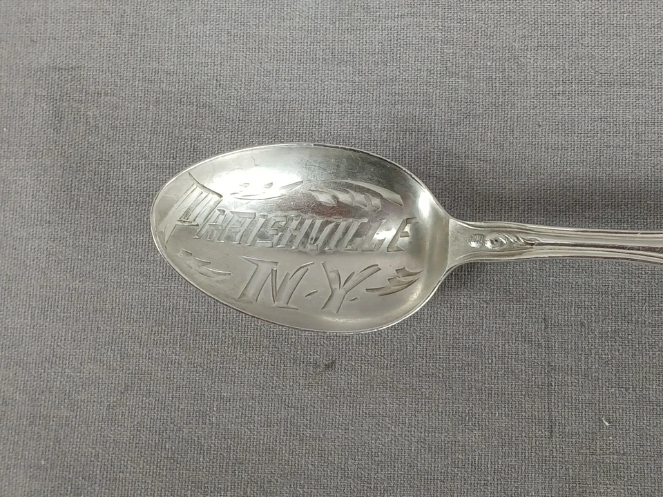 Cuchara de recuerdo de plata esterlina Baker Manchester Parishville New York Foto 4 de 4