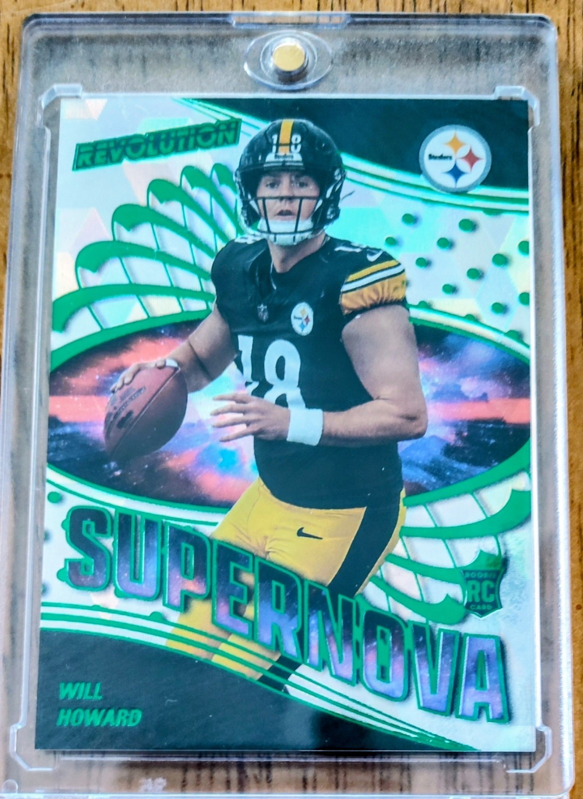 2025 Panini Revolution Will Howard #23 Supernova Green Cubic Parallel RC /10